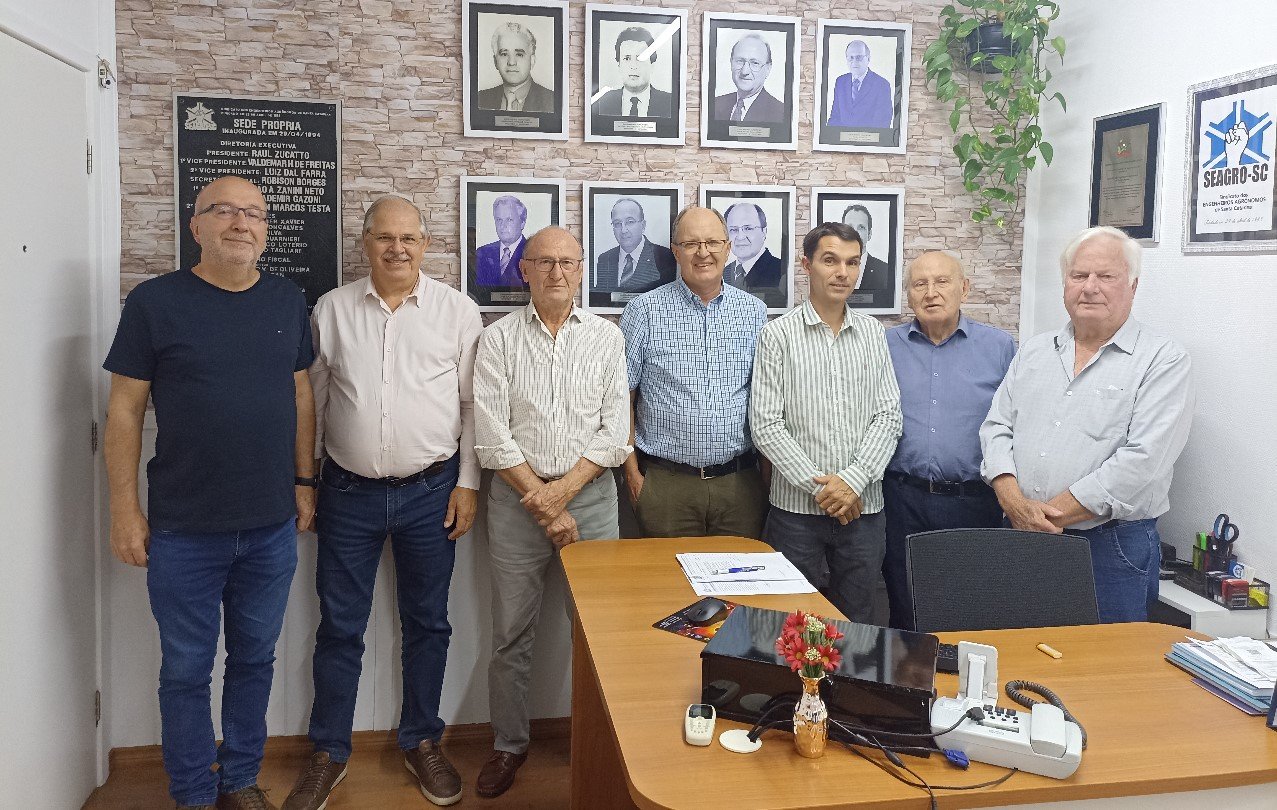 SEAGRO-SC celebra 42 anos de história e recebe ex-presidentes para um encontro na sua sede em Florianópolis