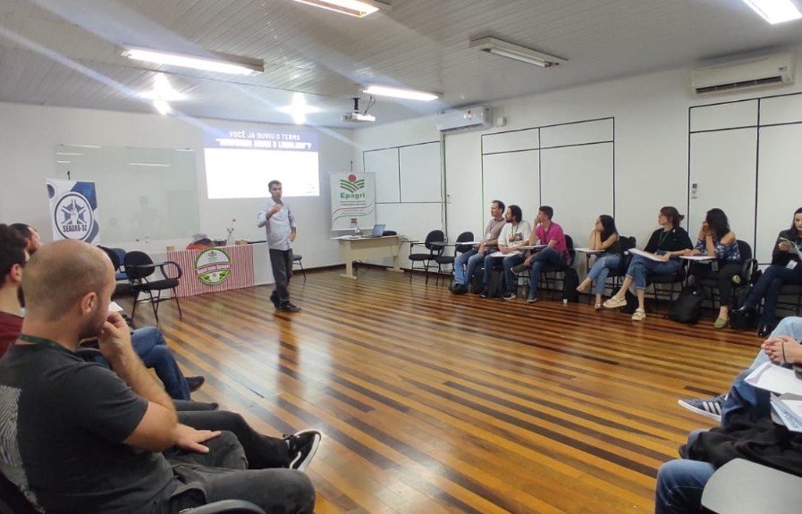 SEAGRO-SC marcando presença em mais um pré-serviço da Epagri!